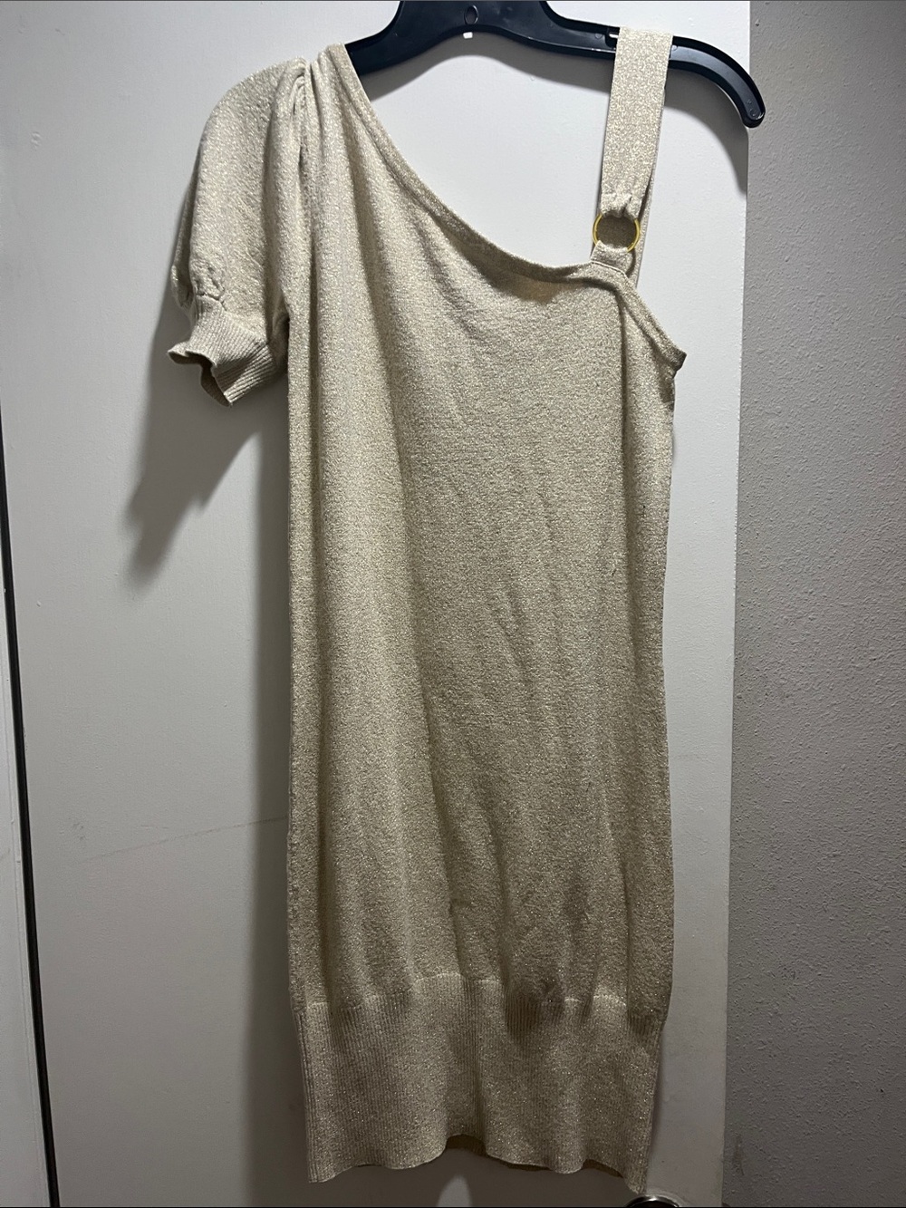 Arden B One-Shoulder Metallic Cream Knit Dress with Gold Ring